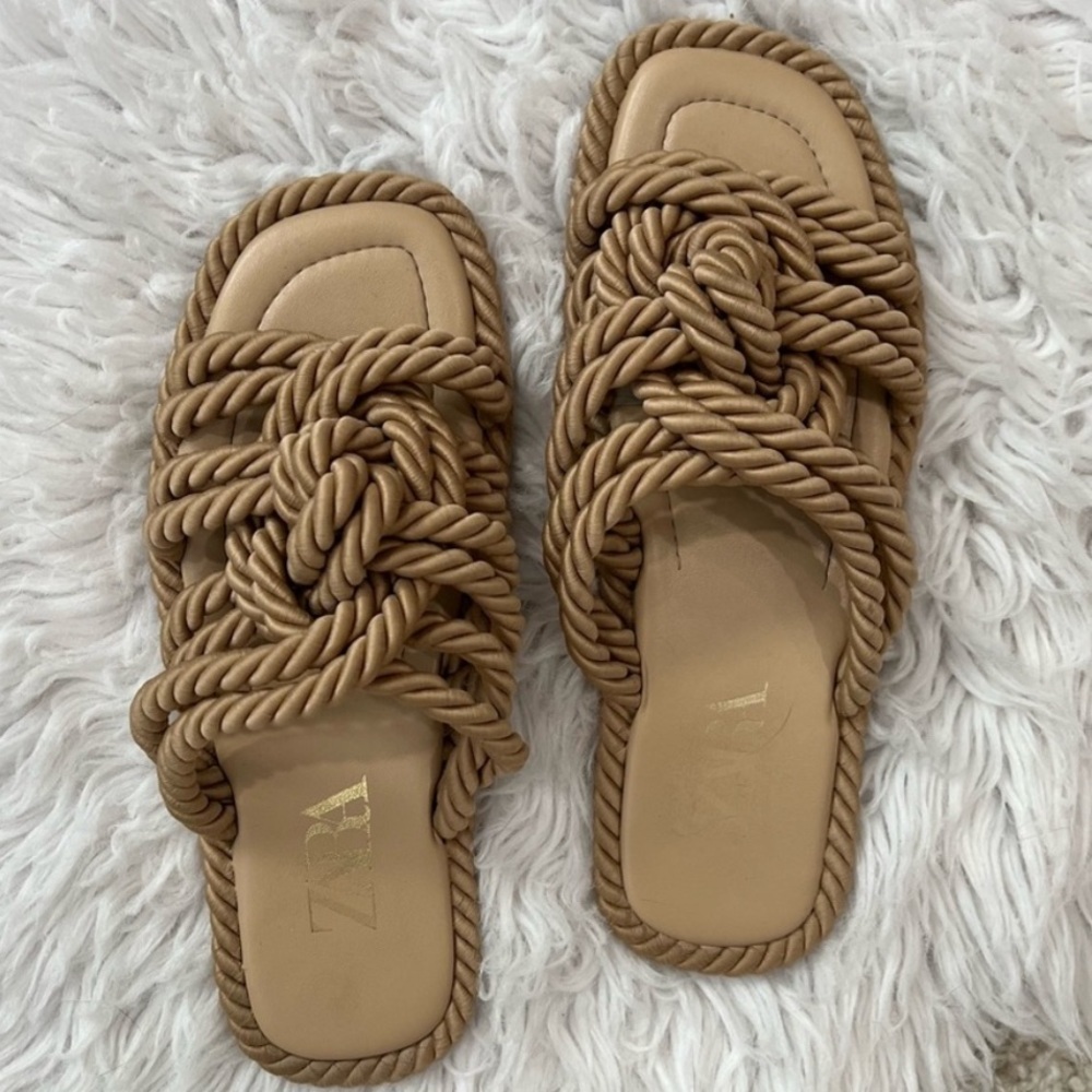 Zara Women’s Knotted Rope Slides Nude Taupe Boho Flat Sandals Statement Size 6.5